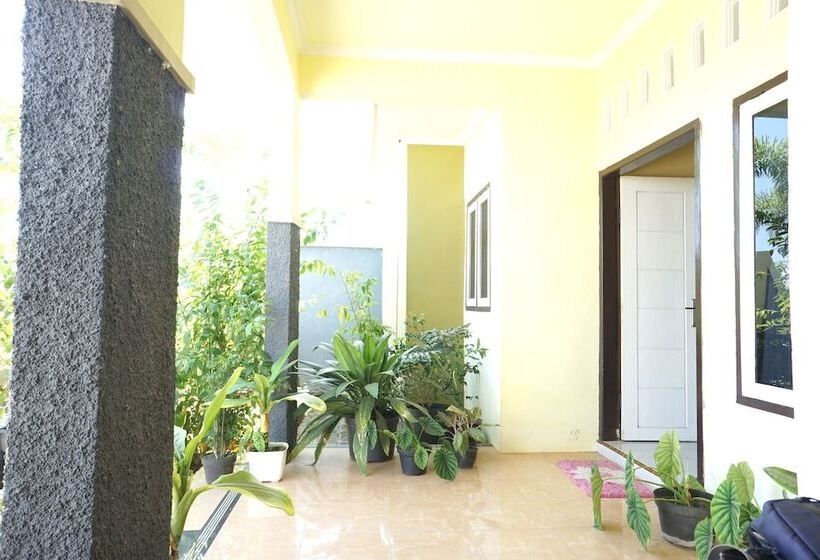 فندق Spot On 92992 Kost Amantu