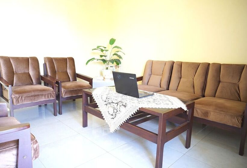 فندق Spot On 92992 Kost Amantu