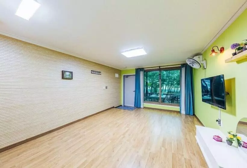 Jangsa Solbat Pension