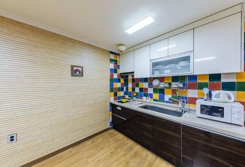 Jangsa Solbat Pension