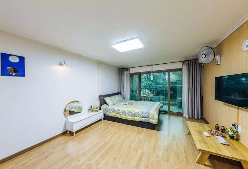 Jangsa Solbat Pension
