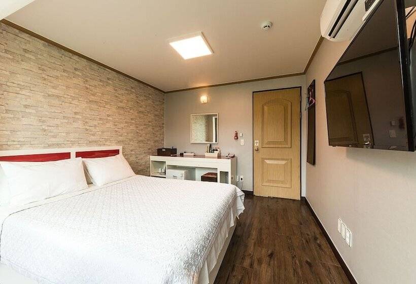 Motel Cheongpyeong Paradise