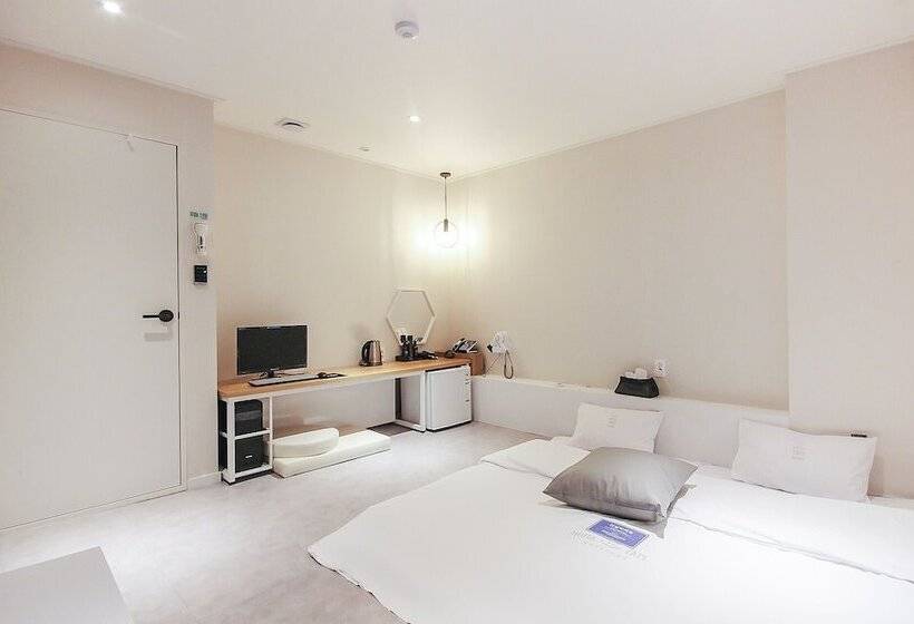 Motel Yeongdeok Ganggu Port Yam