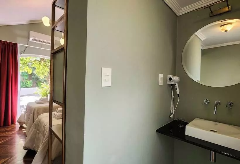 ペンション El Cerquero, Guest House