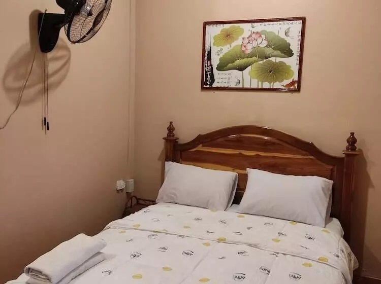 Majatalo Erawan Guesthouse