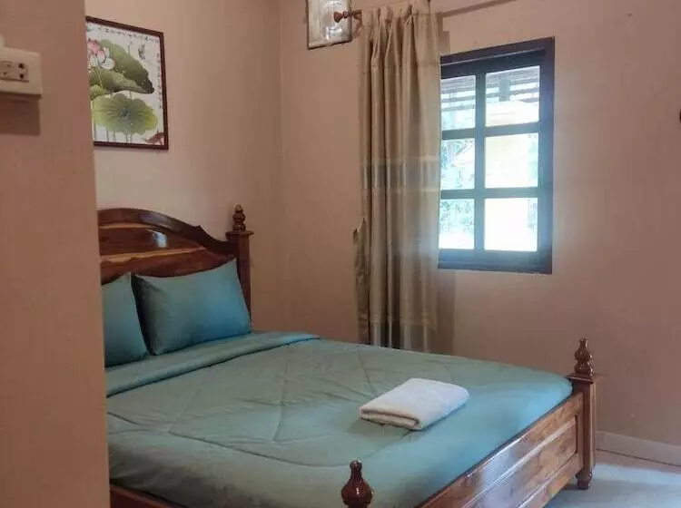 Majatalo Erawan Guesthouse