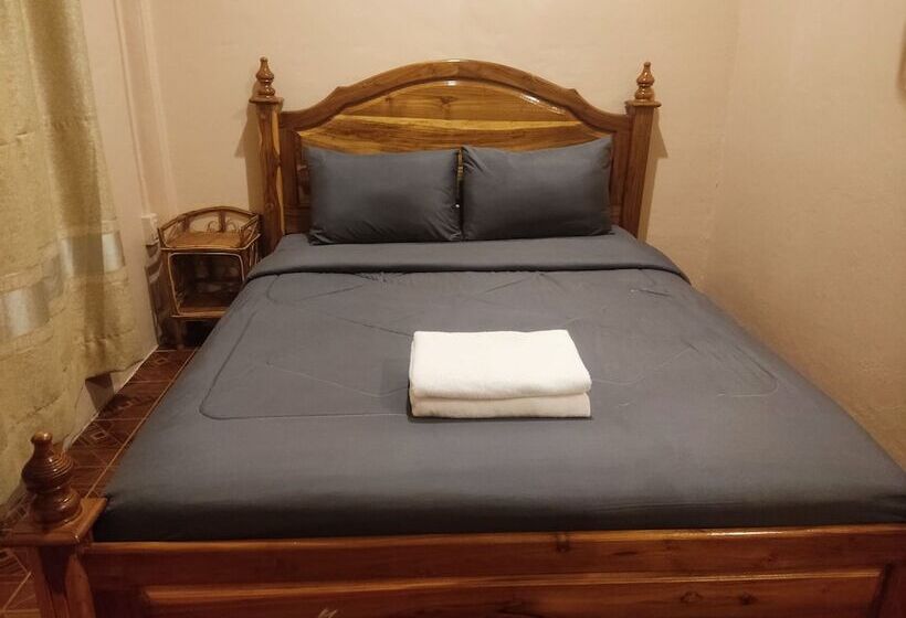 بنسيون Erawan Guesthouse