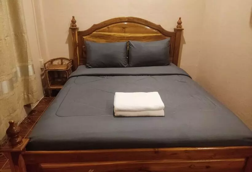 Majatalo Erawan Guesthouse