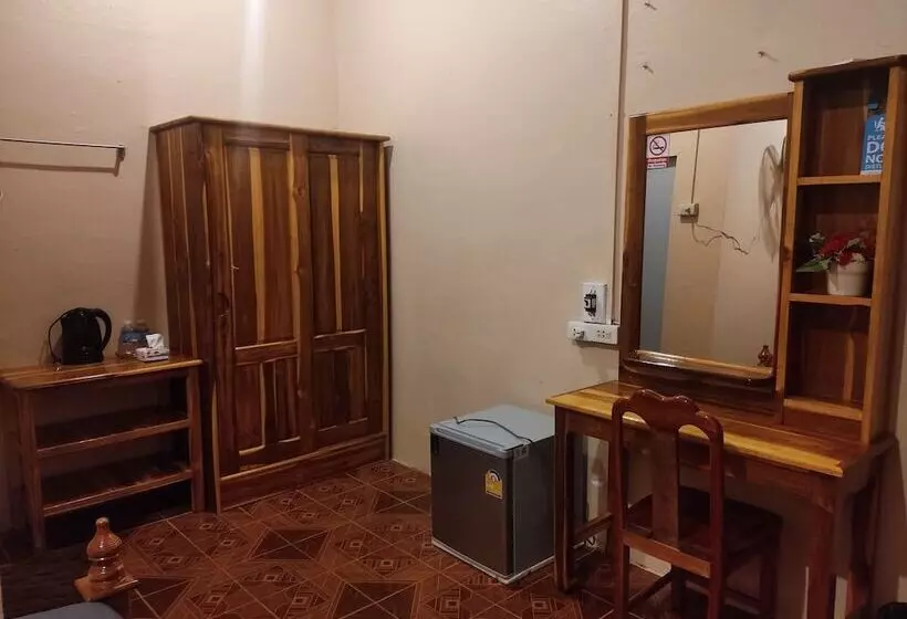 Majatalo Erawan Guesthouse