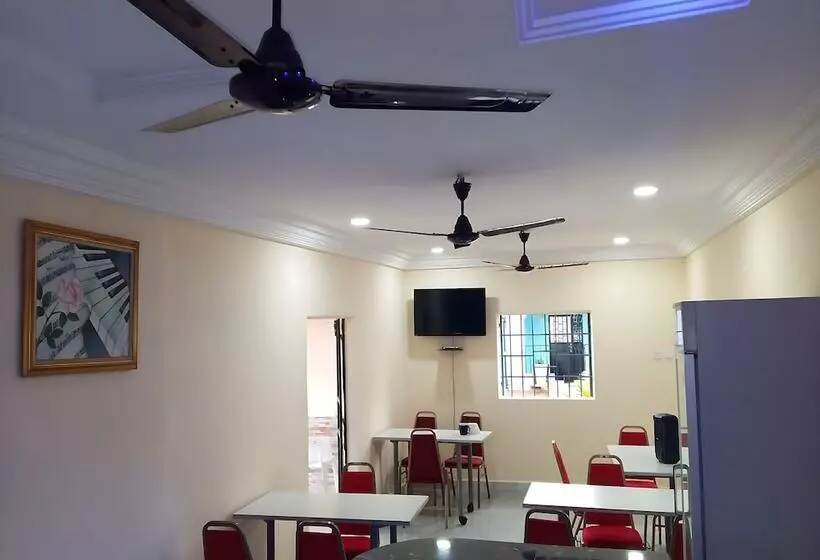 پانسیون Faith And Grace Guest House