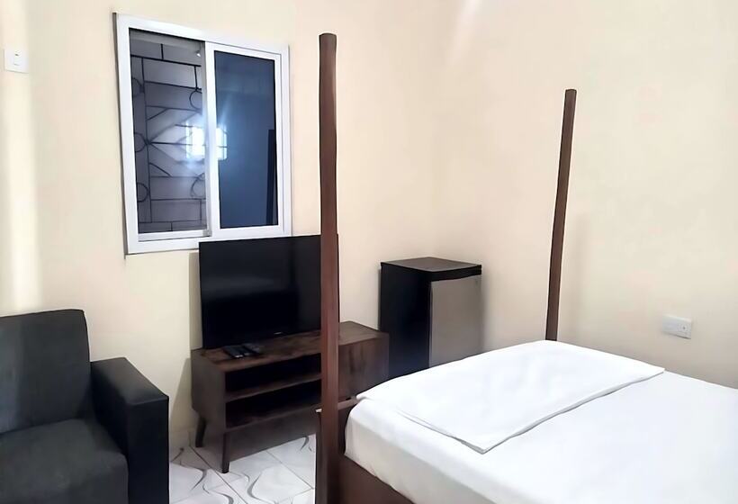 پانسیون Faith And Grace Guest House