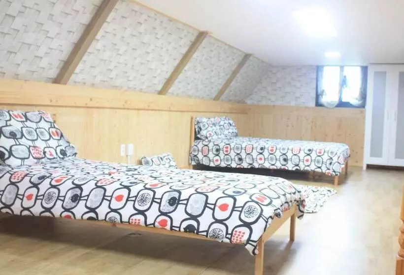ペンション Jeju Baramuieondeok Guest House