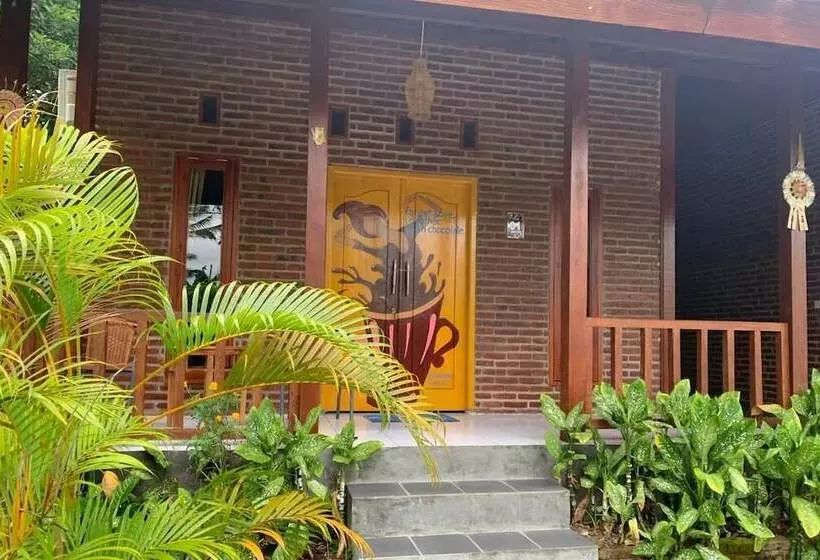 Majatalo Kampung Coklat Jembrana