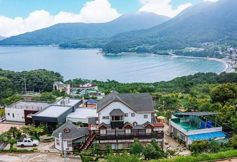 Majatalo Mangyang Full House
