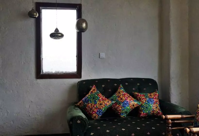 ペンション Tryst Boutique