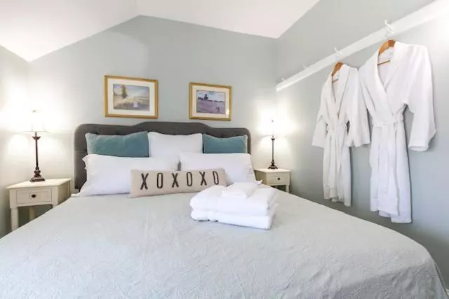 Rocklyn Inn Bed & Breakfast