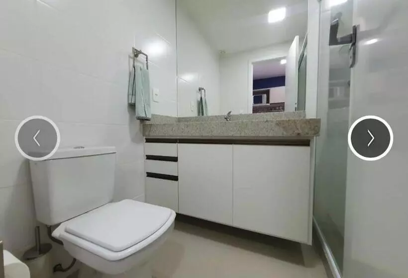 Em Cabo Frio Cond Royale   Av N S Assunção 239, Bairro Passagem   Un 229