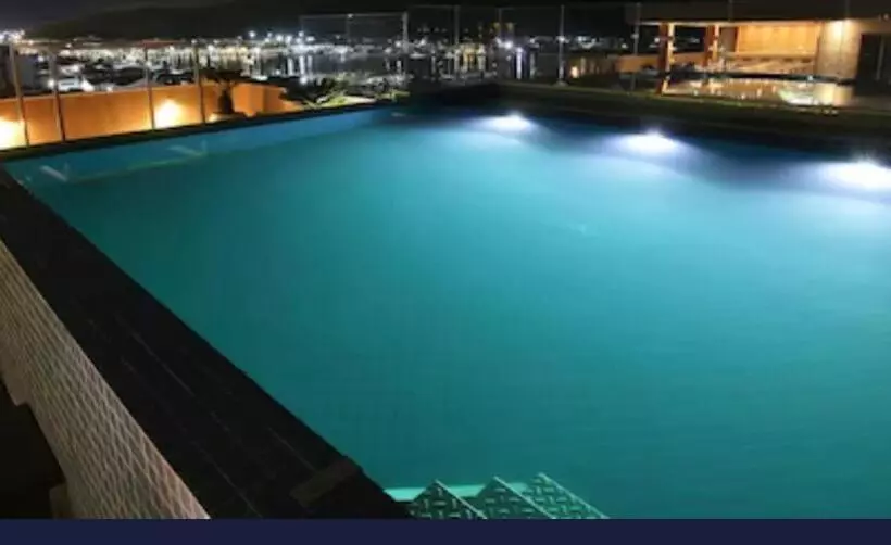 Em Cabo Frio Cond Royale   Av N S Assunção 239, Bairro Passagem   Un 229
