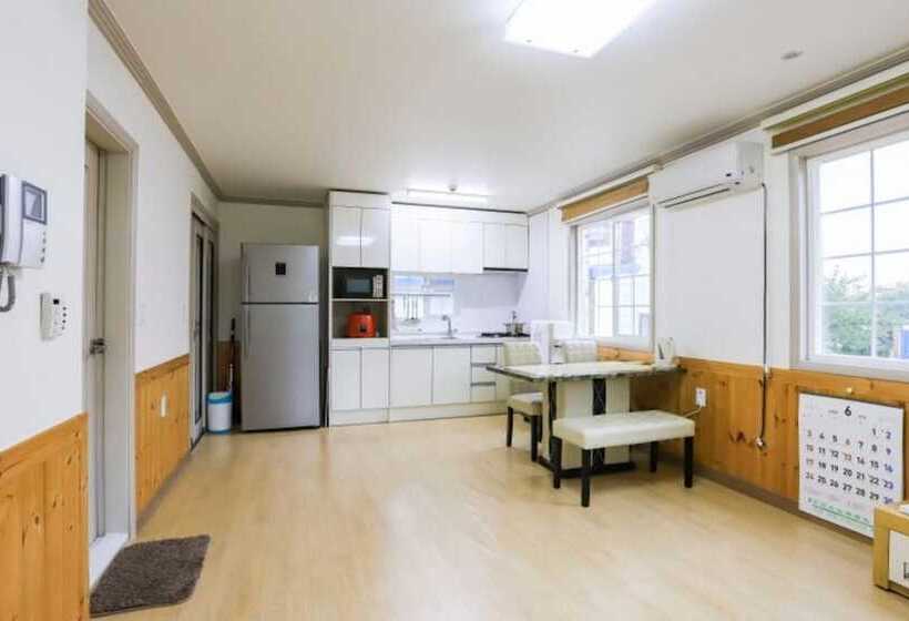 Sogeumgang Three Mountain Pension