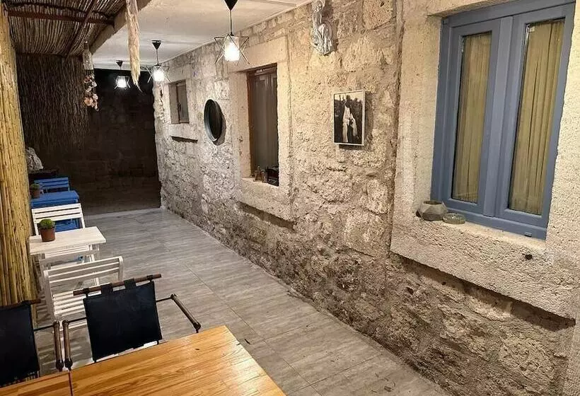 هتل Via Alaçatı