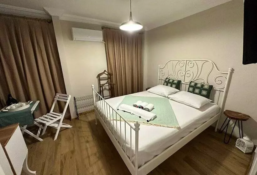 هتل Via Alaçatı