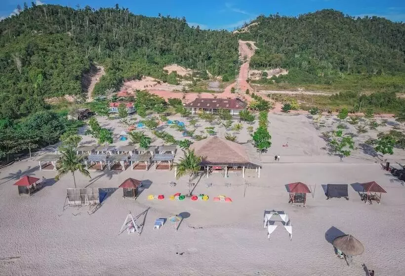 Viovio Beach & Resort