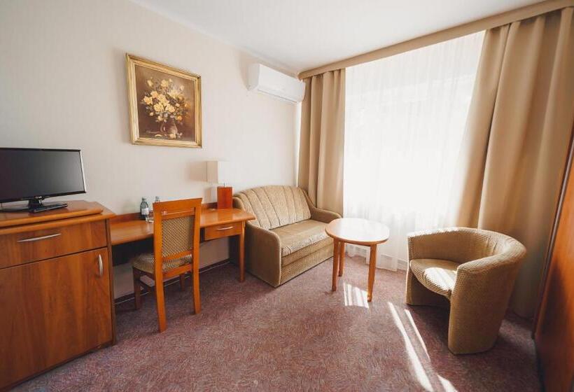 Elita Hotel & Restauracja