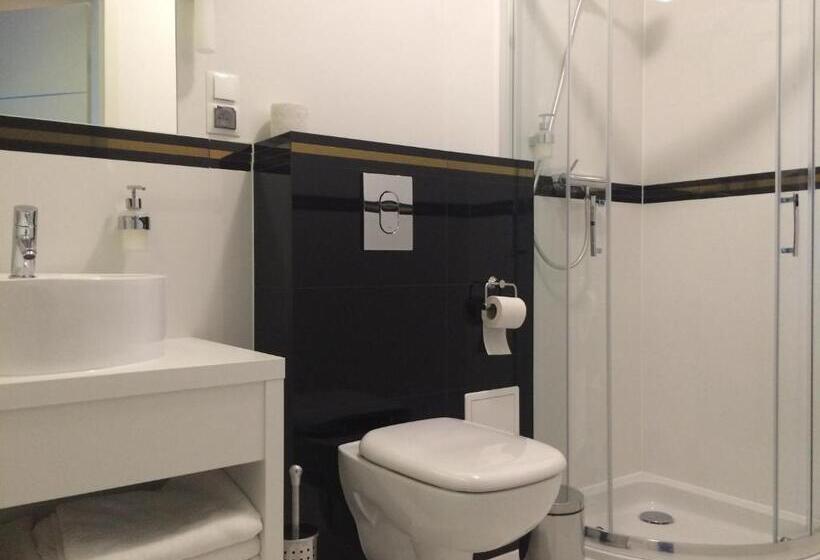 בית מלון כפרי Aleksandria