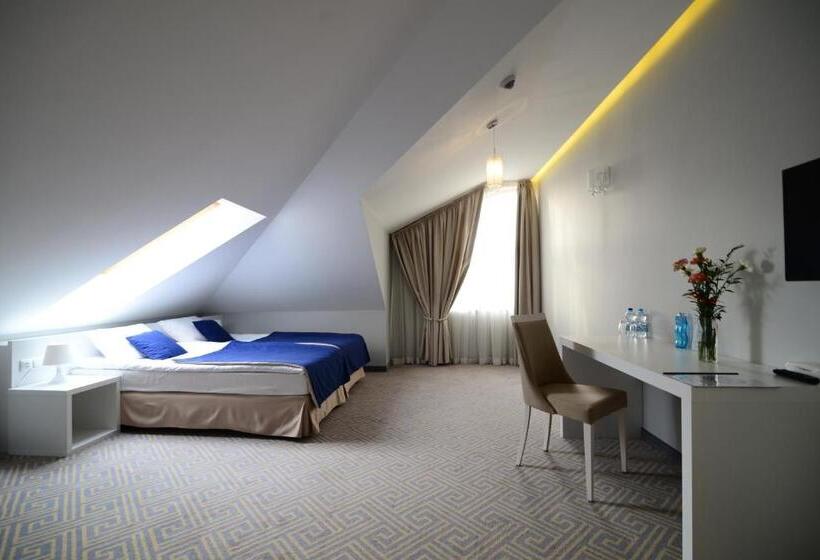 בית מלון כפרי Aleksandria