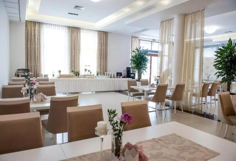 Hotelli Aleksandria