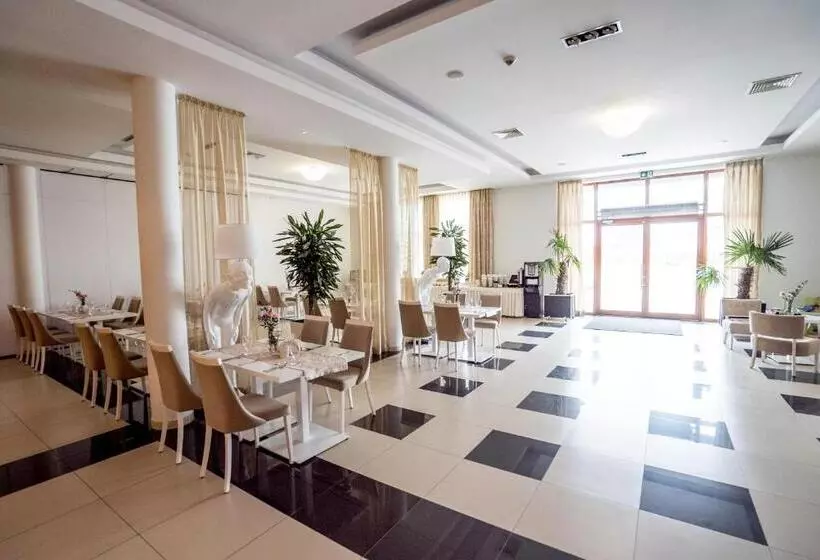 Hotelli Aleksandria