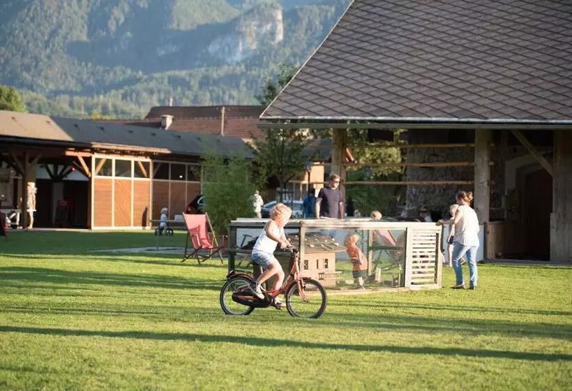 Hotelli Alpen Adria Gasthof Rausch