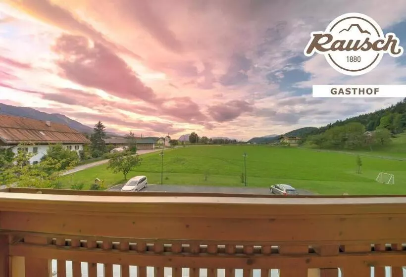 Hotelli Alpen Adria Gasthof Rausch