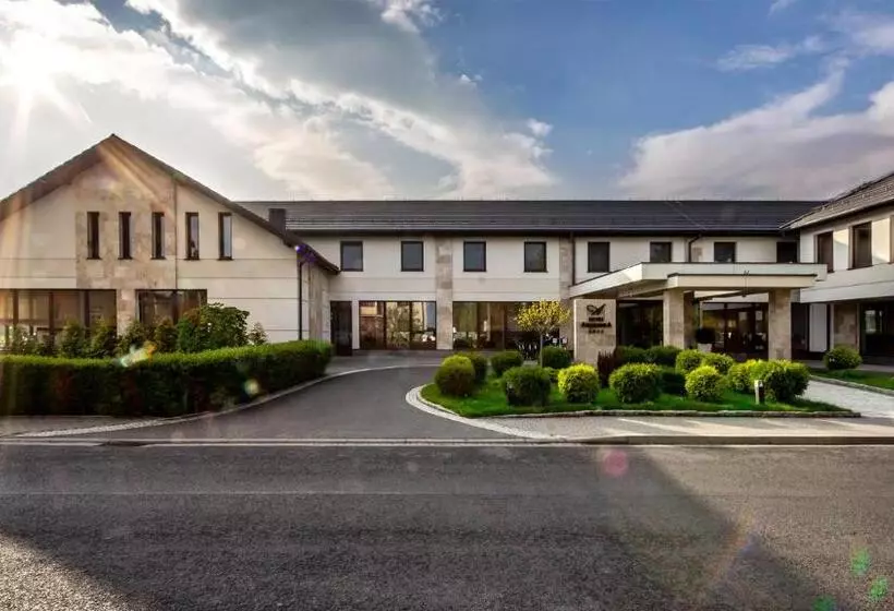 Hotelli Amazonka Conference And Spa
