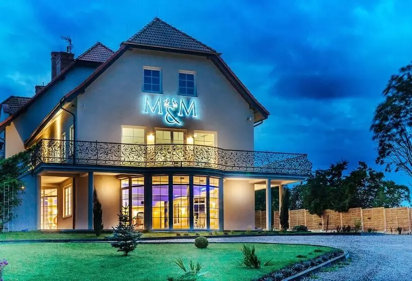 ホテル Boutique Apartmenty M&m