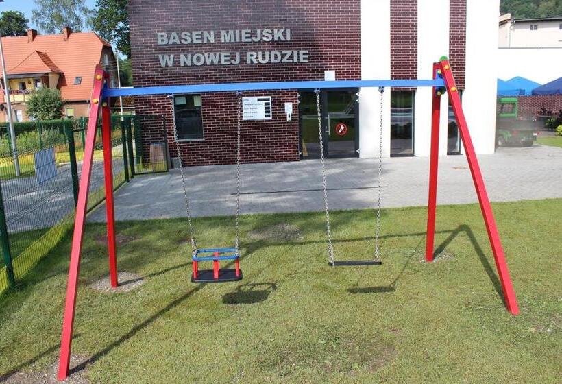 فندق Willa Dwór Górny