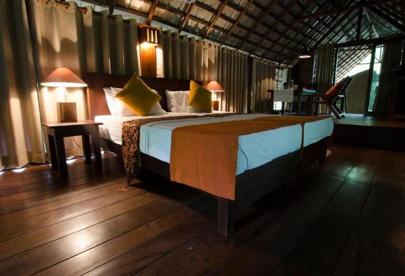 בית מלון כפרי Ella Jungle Resort