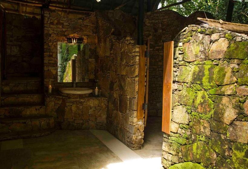 בית מלון כפרי Ella Jungle Resort