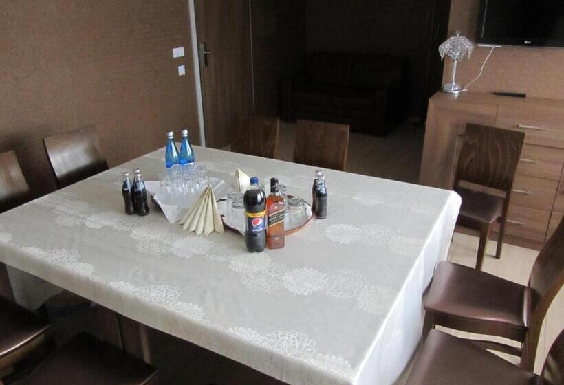 בית מלון כפרי Europa