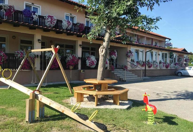 هتل Gostisce Golob