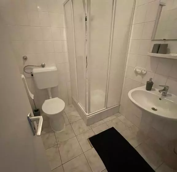 Hotelli Hot L Mini