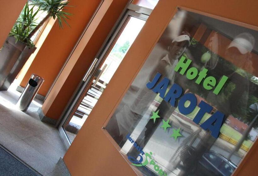 호텔 Jarota