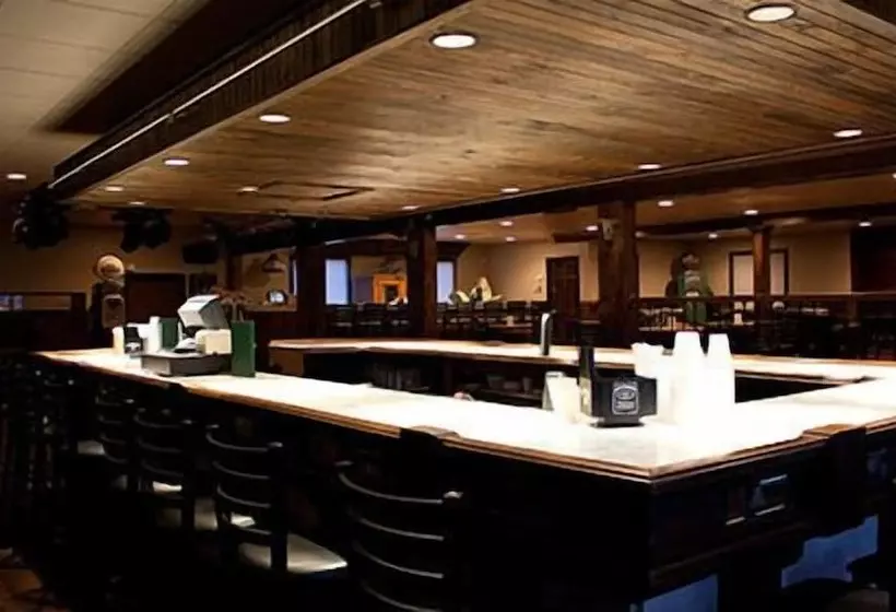 ホテル Lake Harmony Inn