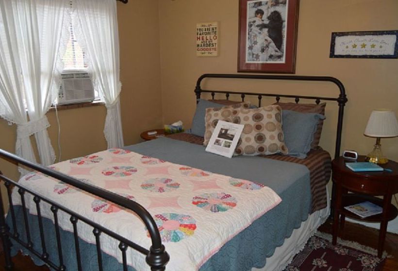 فندق Maple Street Bed And Breakfast