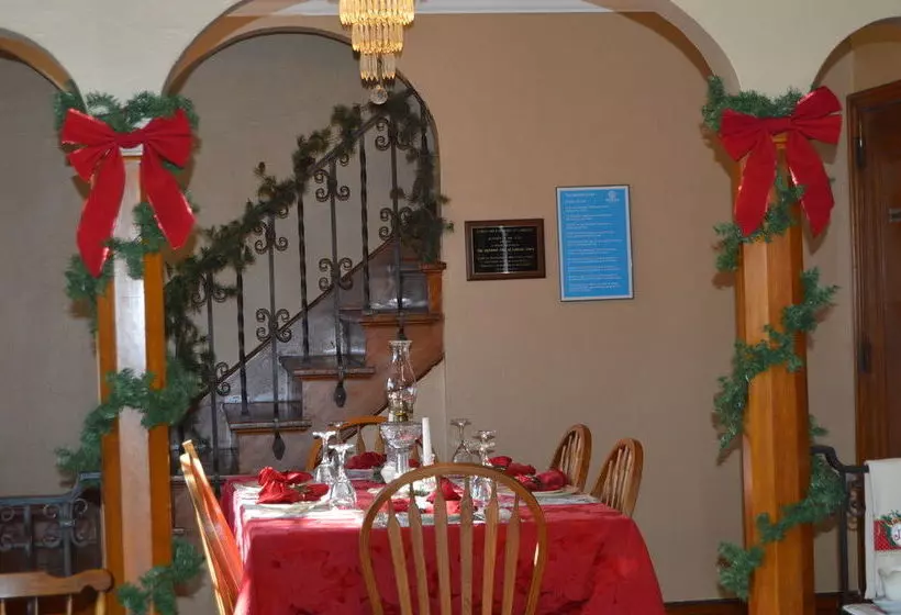 ホテル Maple Street Bed And Breakfast