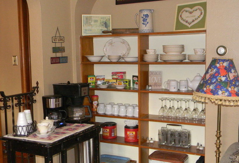 فندق Maple Street Bed And Breakfast