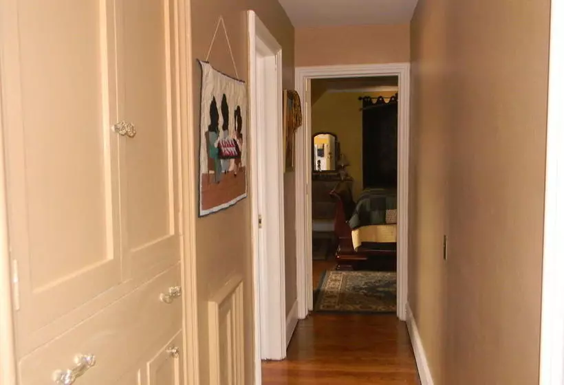 ホテル Maple Street Bed And Breakfast