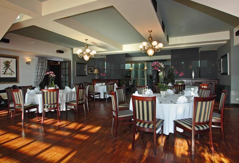 בית מלון כפרי Maranello Villa