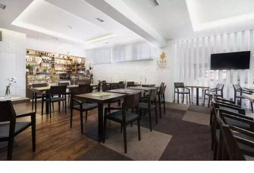 Mazurski Raj   Hotel, Marina & Spa