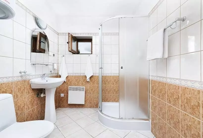 Mazurski Raj   Hotel, Marina & Spa